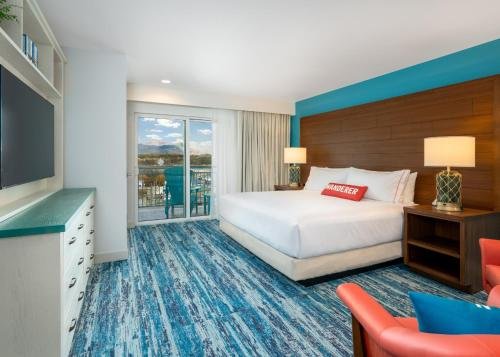 Compass by Margaritaville Hotel Pigeon Forge review