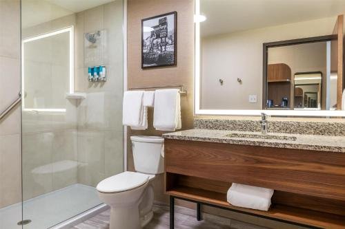 Drury Plaza Hotel Pigeon Forge Review