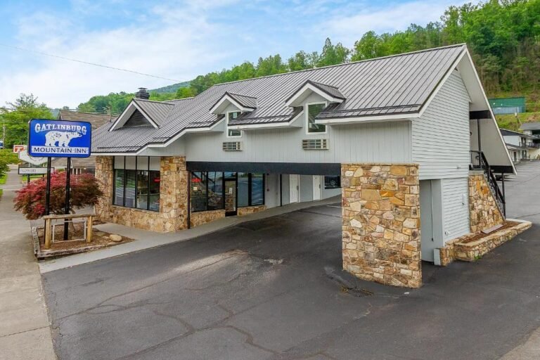 Gatlinburg mountain inn review