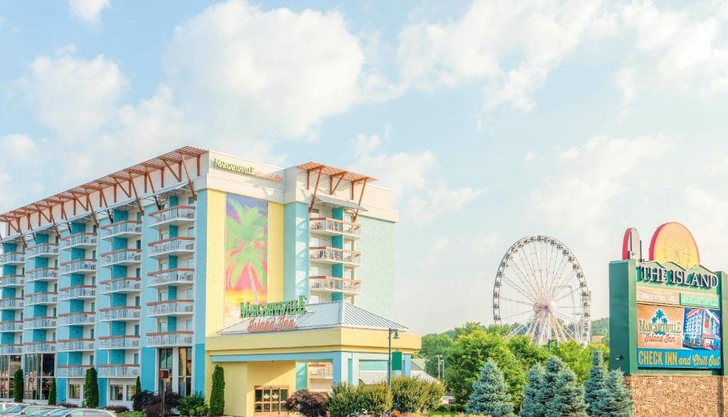 Hotels Near The Island Pigeon forge TN