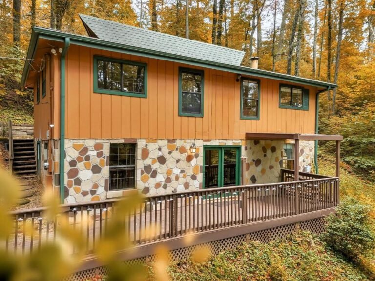 The eagles nest mountain cabin gatlinburg 4 bedroom chalet in gatlinburg tn 1036 cheshire court review 3