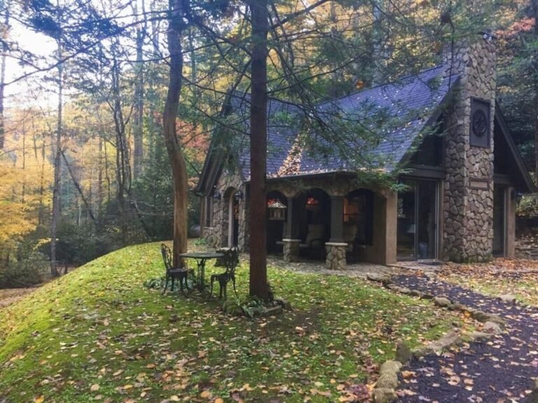 Luxury creekside story book cottage 5 secluded acres of lush forest streams pigeon forge vrbo review 5