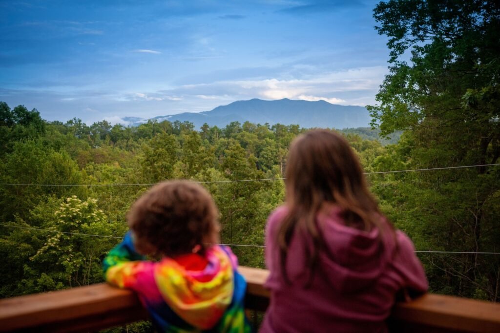 Harmony Haus Vrbo Review: Quiet Mountain Top Family Cabin Harmony Haus Vrbo Review: Quiet Mountain Top Family Cabin