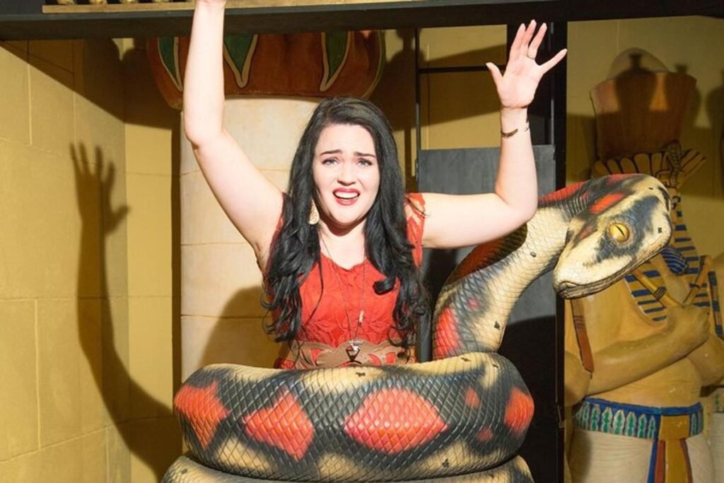 Hollywood Wax Museum 4-Attraction All Access Pass Review: Is It Worth It in Pigeon Forge? Hollywood Wax Museum 4-Attraction All Access Pass Review: Is It Worth It in Pigeon Forge?